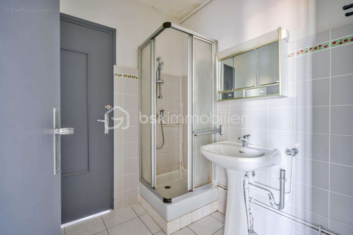 Appartement à LYON-8E