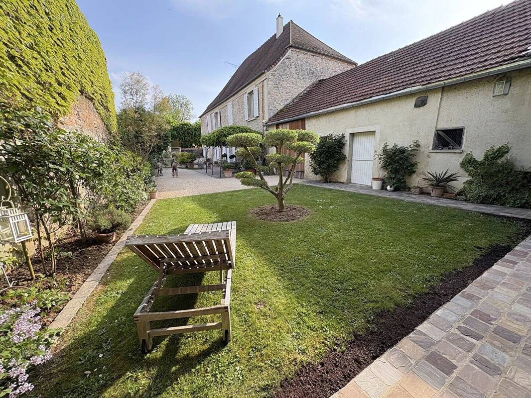 Maison à CHAVENAY