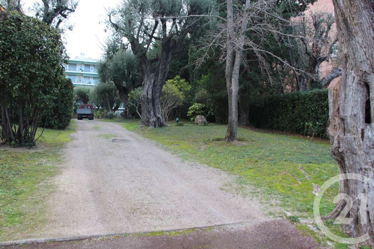 Appartement à ROQUEBRUNE-CAP-MARTIN