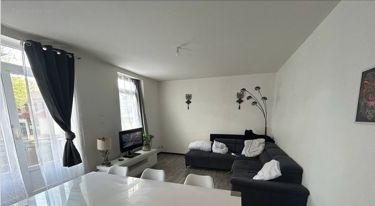 Appartement à HENIN-BEAUMONT