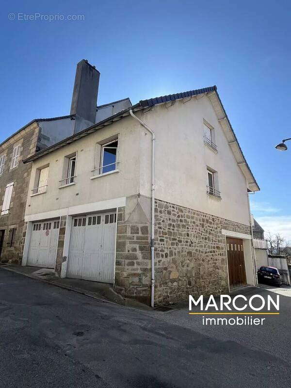 Maison à FELLETIN