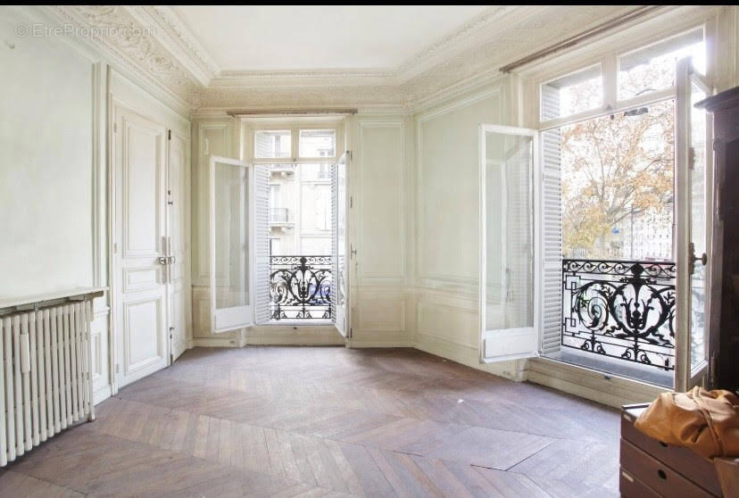Appartement à PARIS-6E