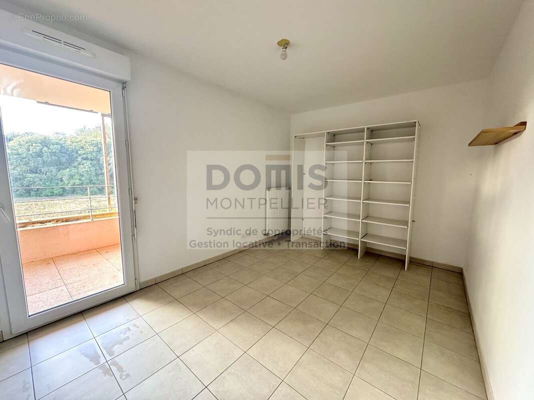 Appartement à JUVIGNAC