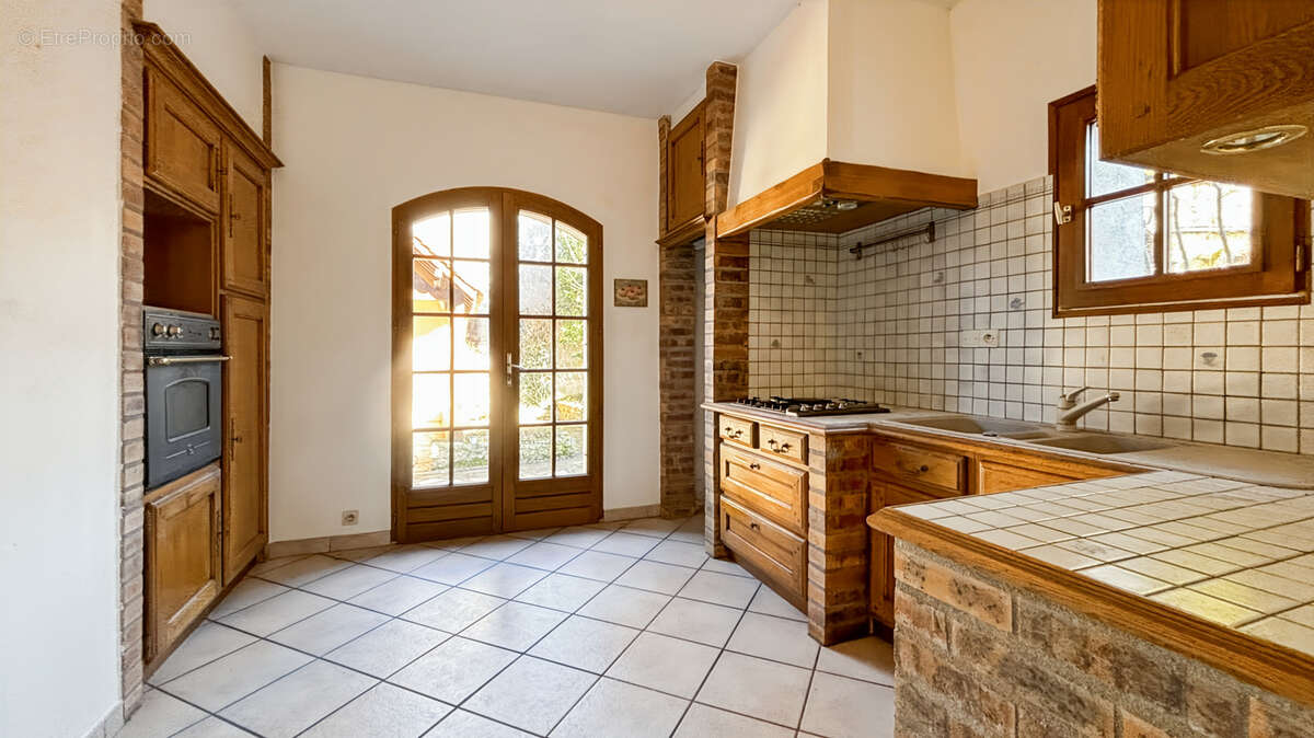 Maison à ETAMPES