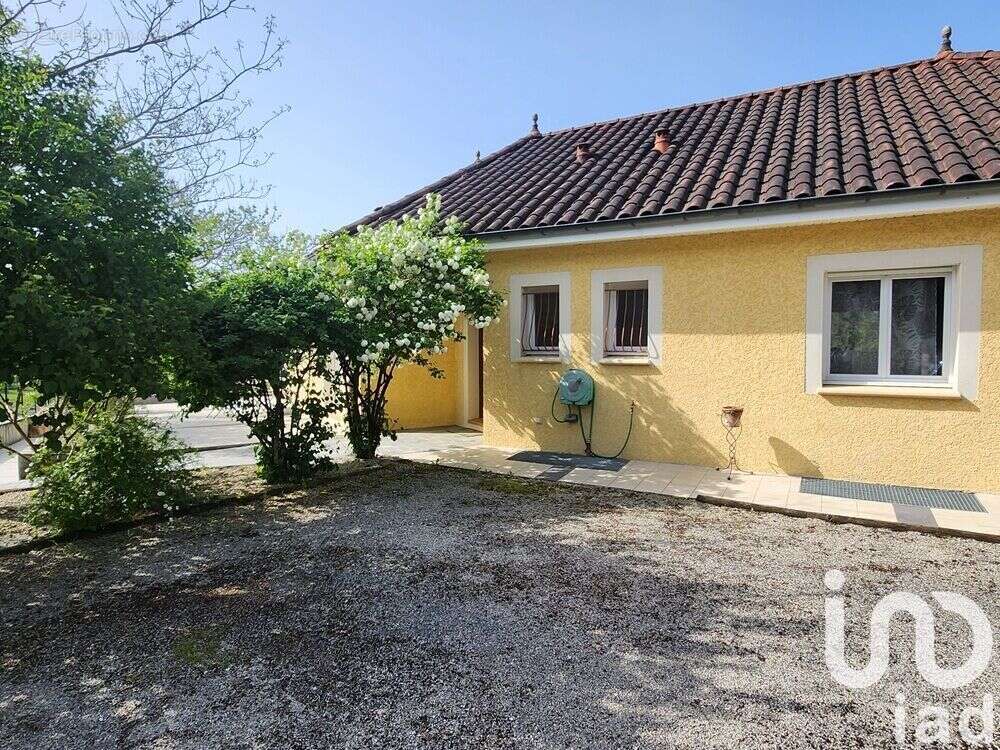 Photo 5 - Maison à CHAZEY-BONS
