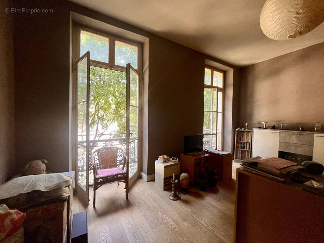 Appartement à NIMES