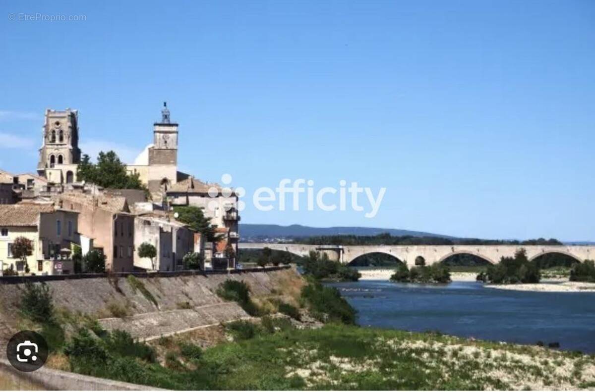 Maison à PONT-SAINT-ESPRIT