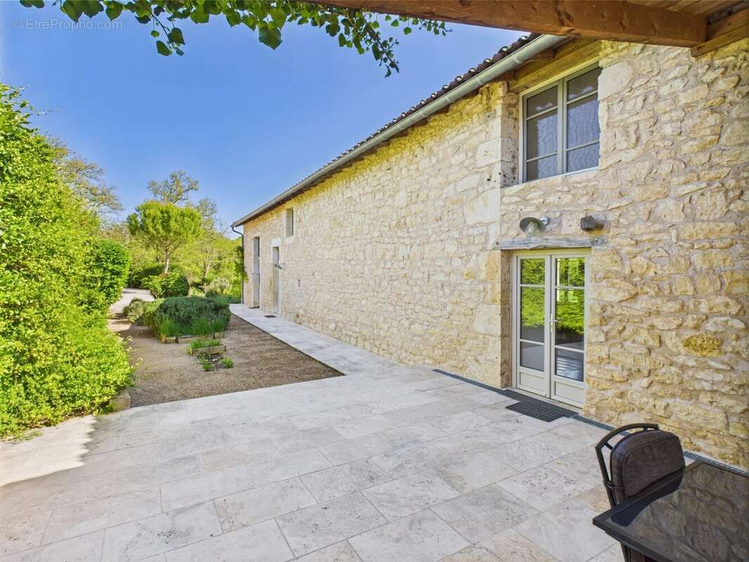 Maison à CORDES-SUR-CIEL