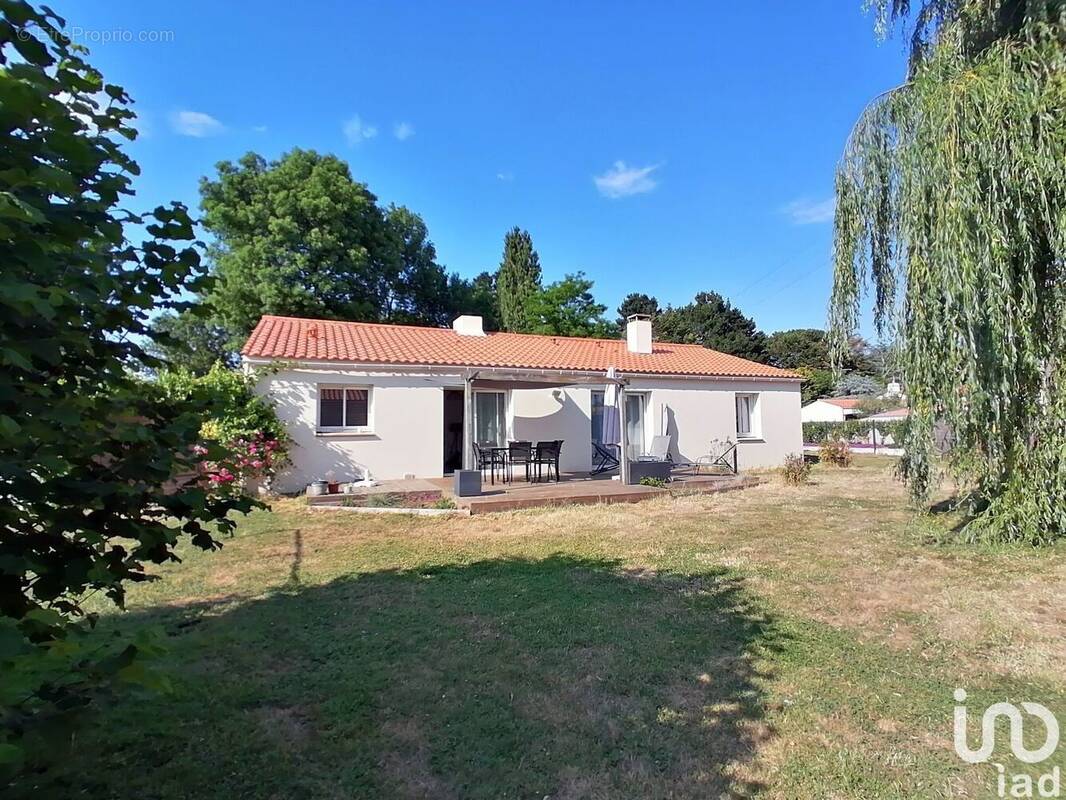 Photo 1 - Maison à CHALLANS