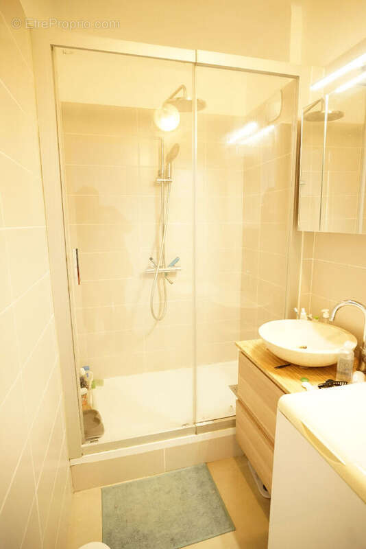 Appartement à LYON-7E