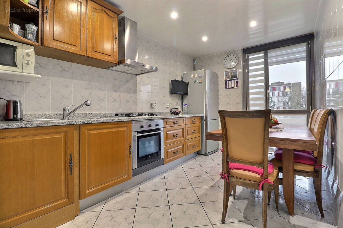 Appartement à PIERREFITTE-SUR-SEINE
