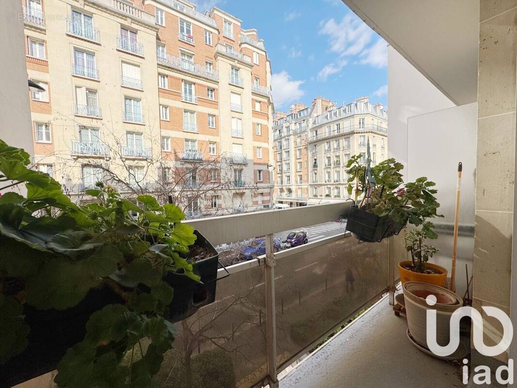 Photo 1 - Appartement à PARIS-15E