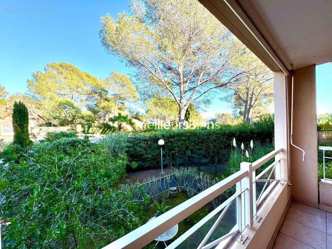 Appartement à SAINT-RAPHAEL