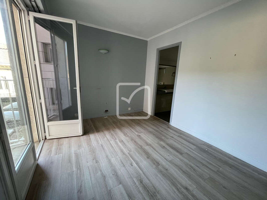 Appartement à LE BUGUE
