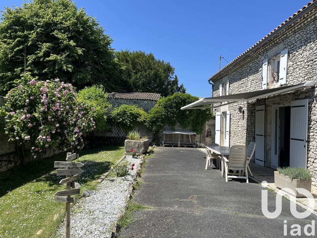Photo 2 - Maison à CORME-ECLUSE