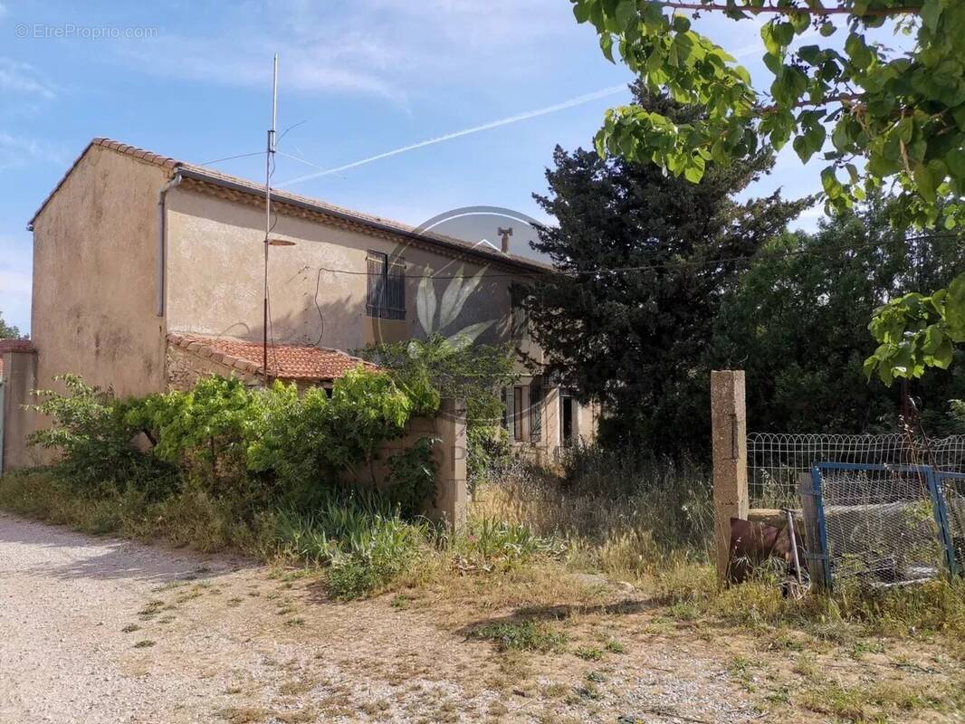 Maison à TAVEL