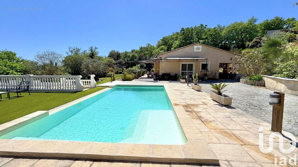 Photo 1 - Maison à SAINT-MARTIN-D&#039;ARDECHE