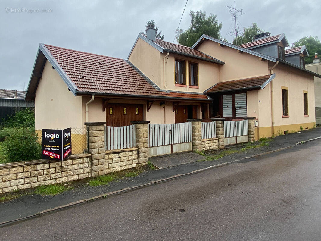 Maison à CIREY-SUR-VEZOUZE