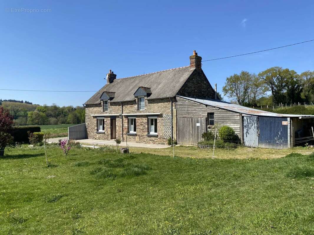 Maison à COMBLESSAC