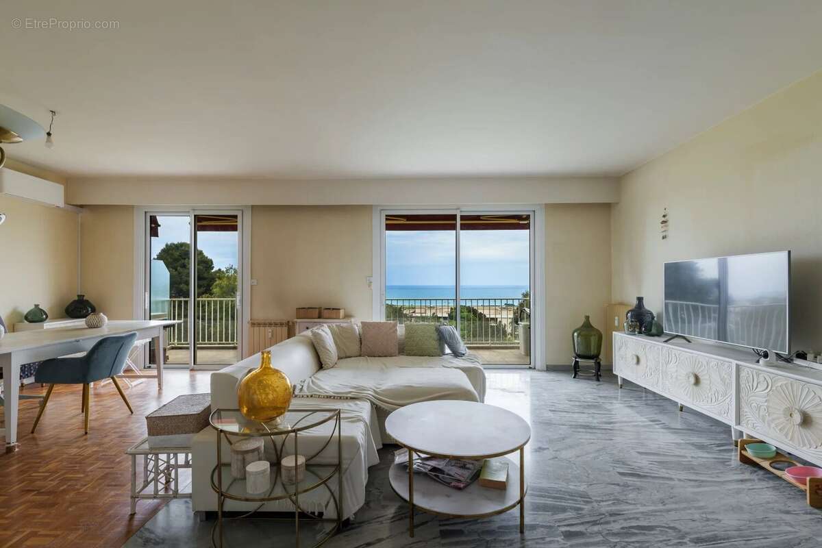 Appartement à CAGNES-SUR-MER