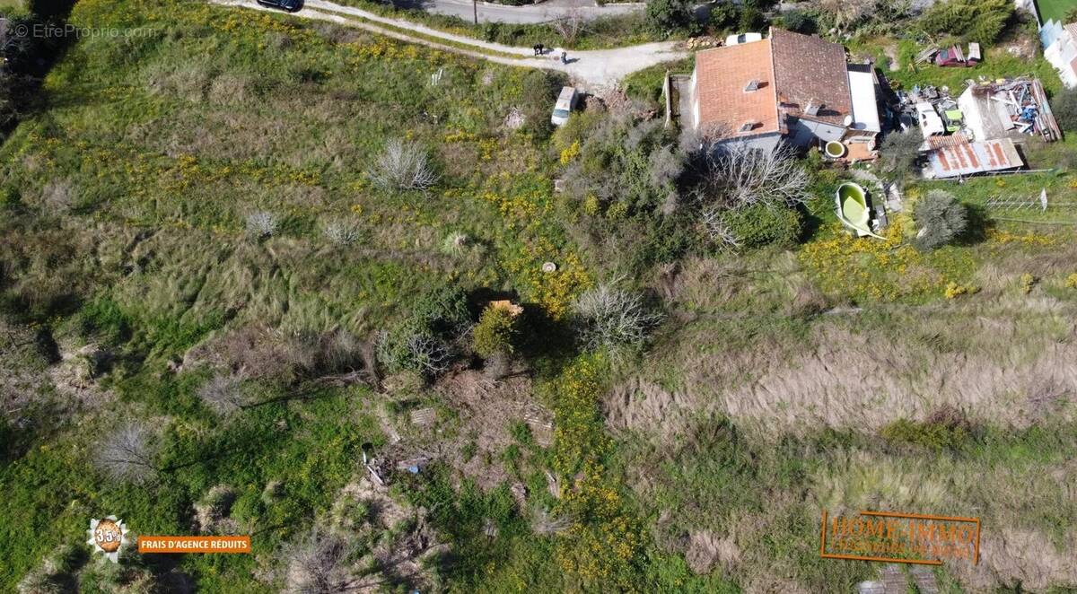 Terrain à BIOT