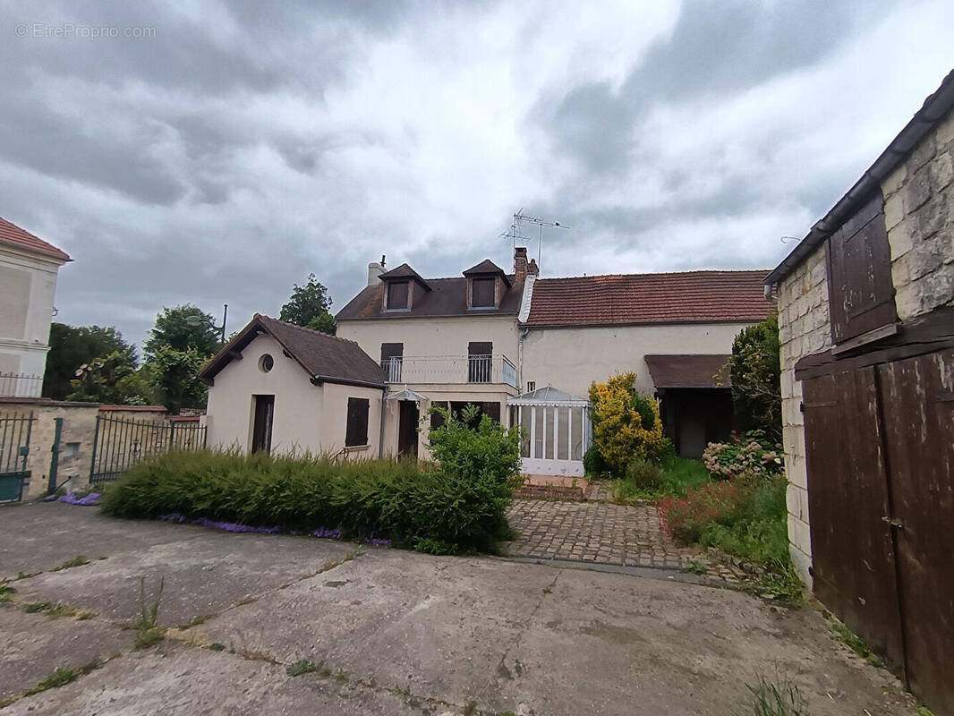 Maison à L&#039;ISLE-ADAM