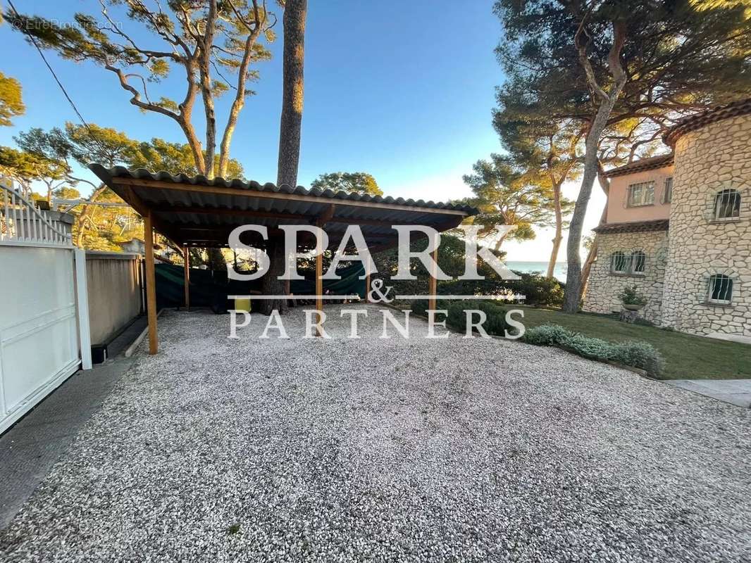 Maison à ANTIBES