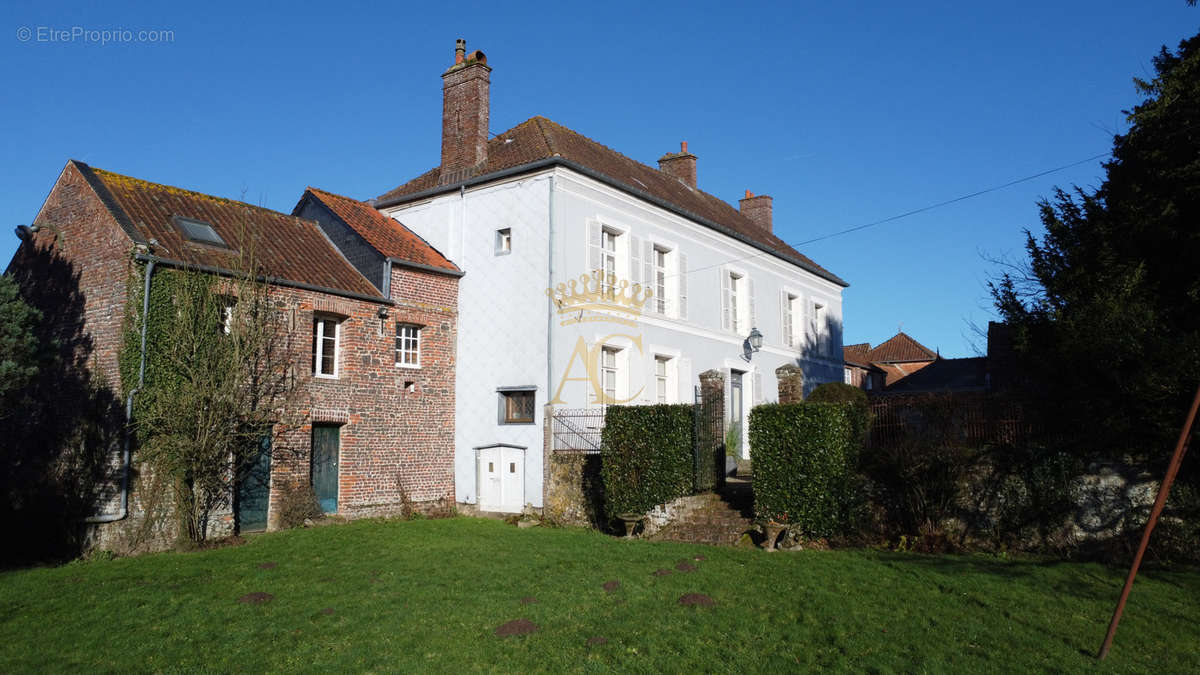 Maison à ATTIN