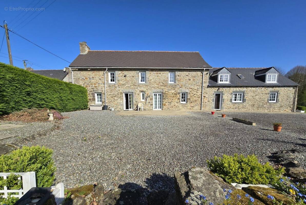 Maison à PLEMET