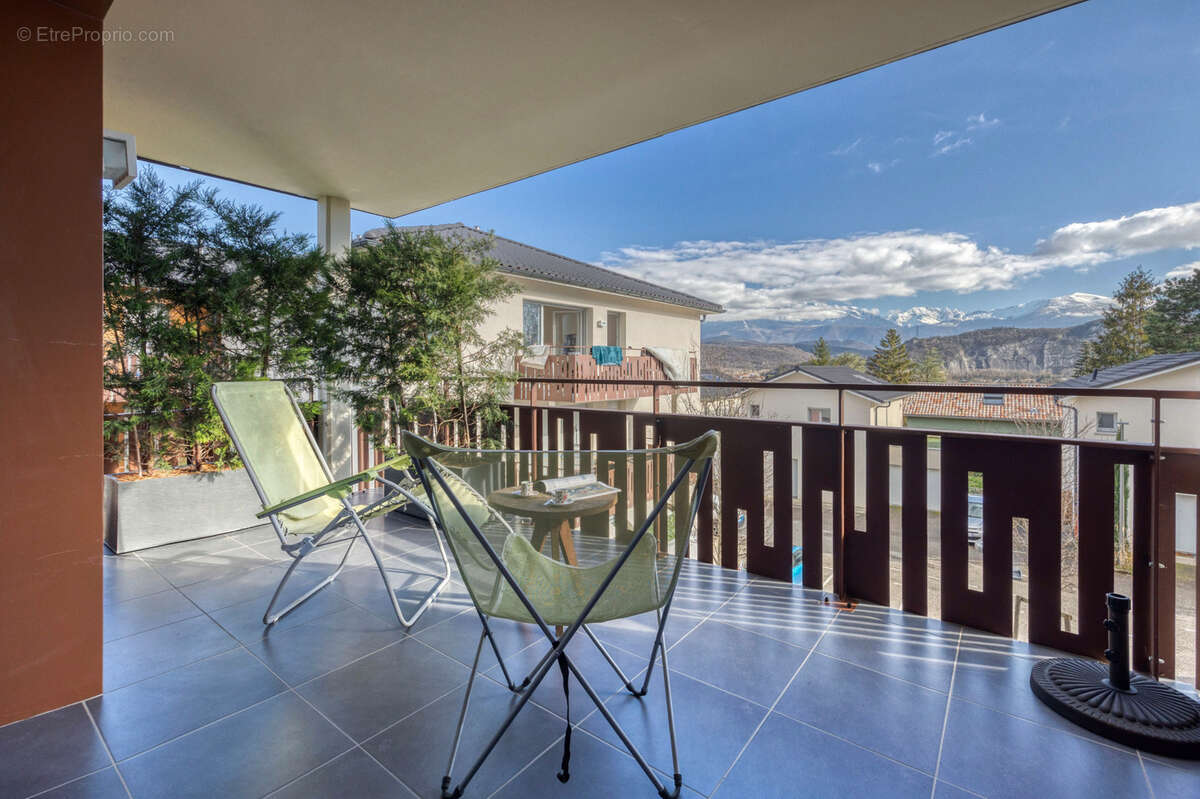 Appartement à CLAIX