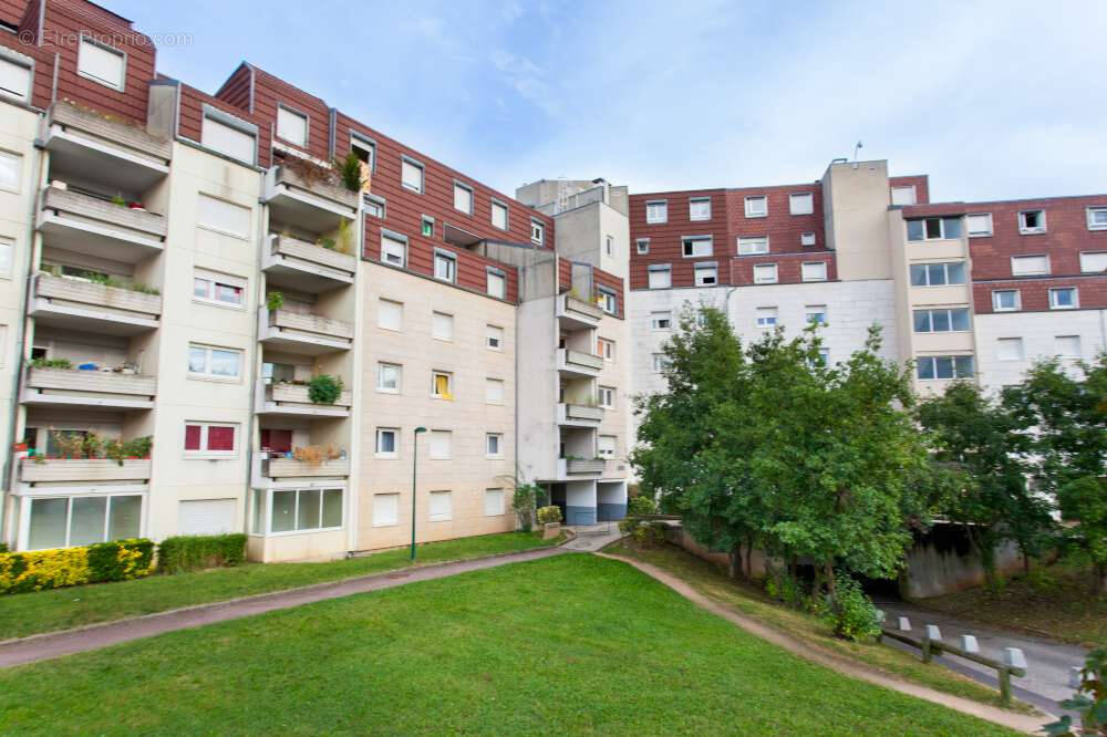 Appartement à VILLEFONTAINE