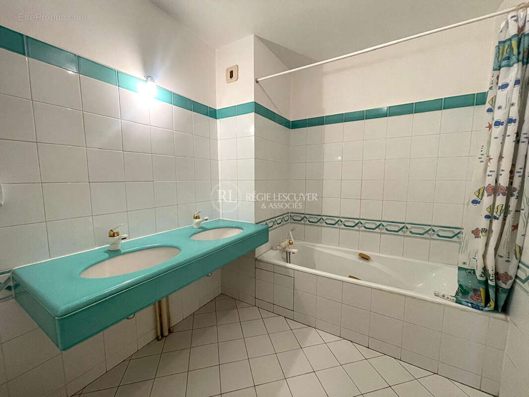 Appartement à LYON-4E