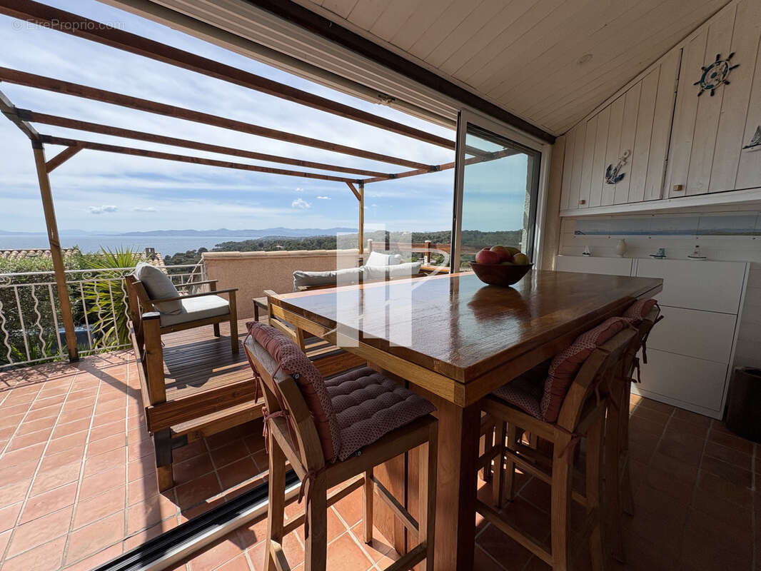 Appartement à SAINT-RAPHAEL