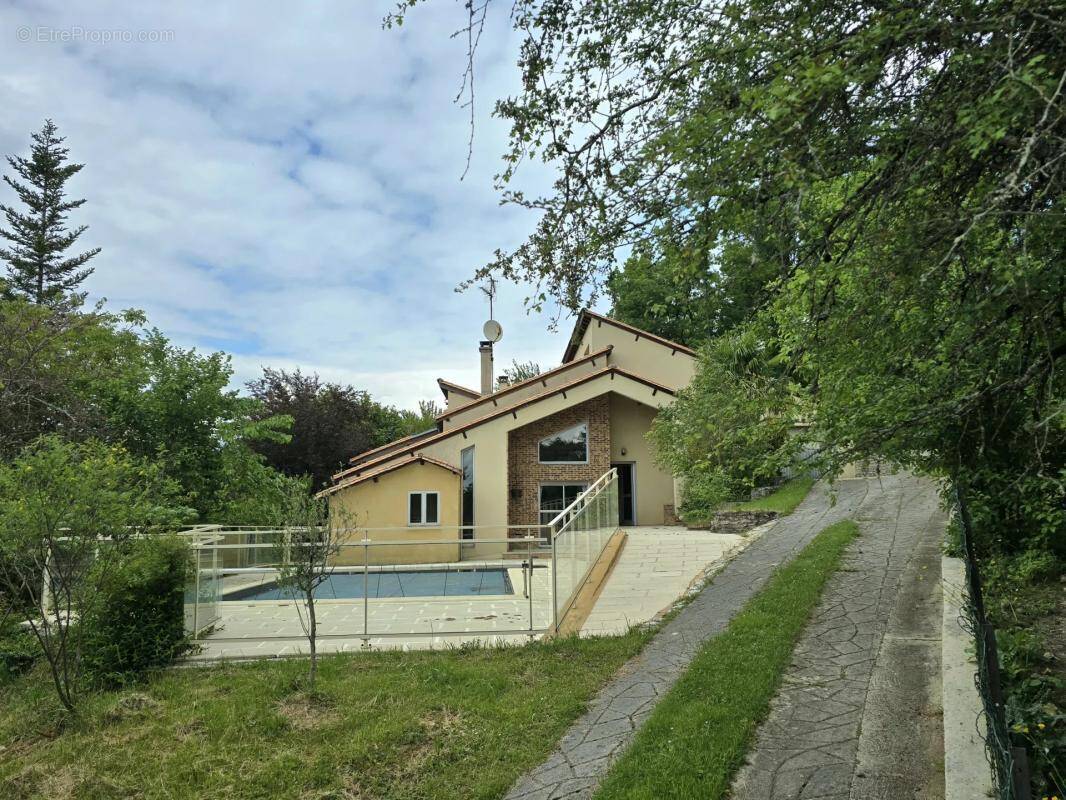 Maison à THENON