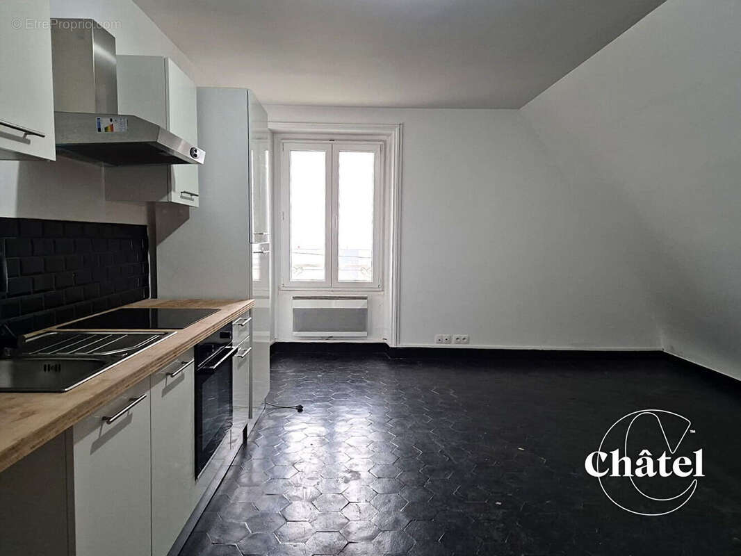 Appartement à SAINT-MAXIMIN