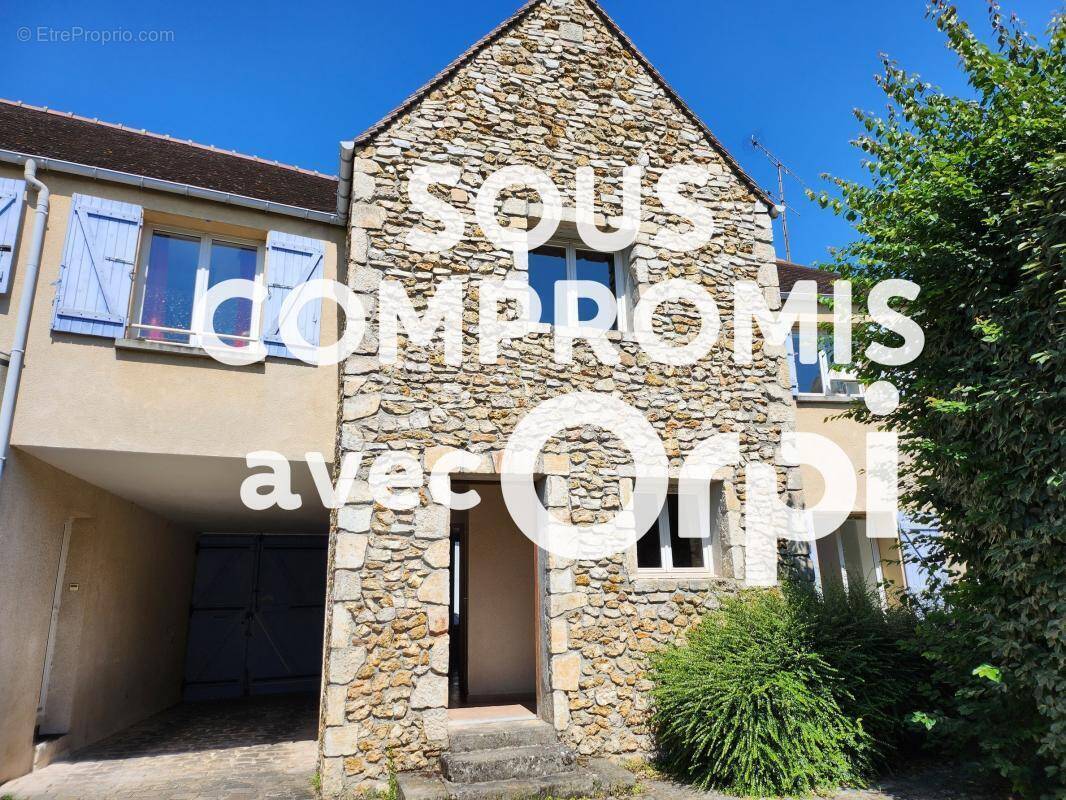 Appartement à SAINT-GERMAIN-LES-ARPAJON