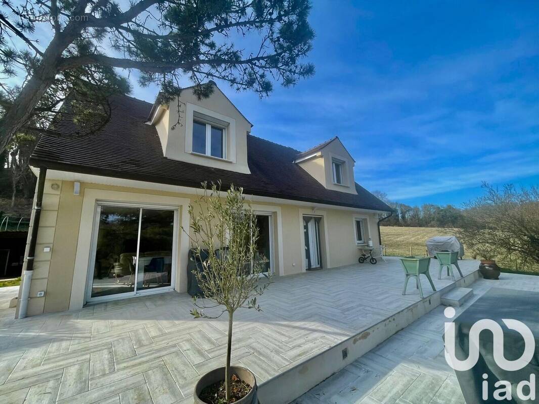 Photo 1 - Maison à NESLES-LA-VALLEE