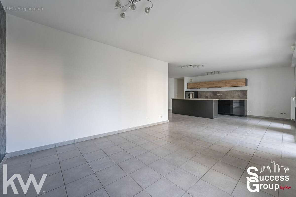 Appartement à LYON-8E