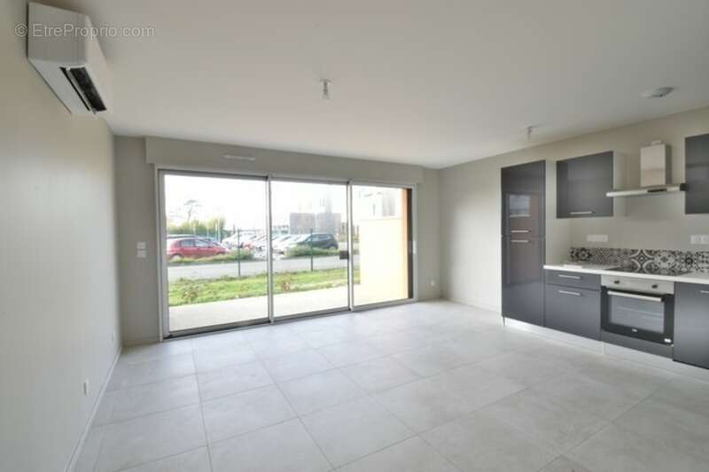 Appartement à OYE-PLAGE