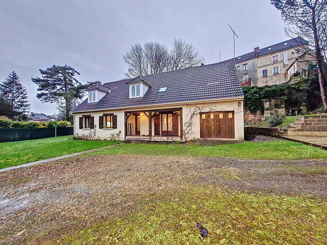 Maison à MARINES