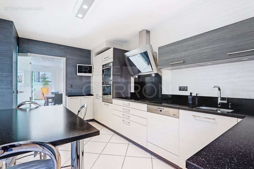 Appartement à LYON-4E