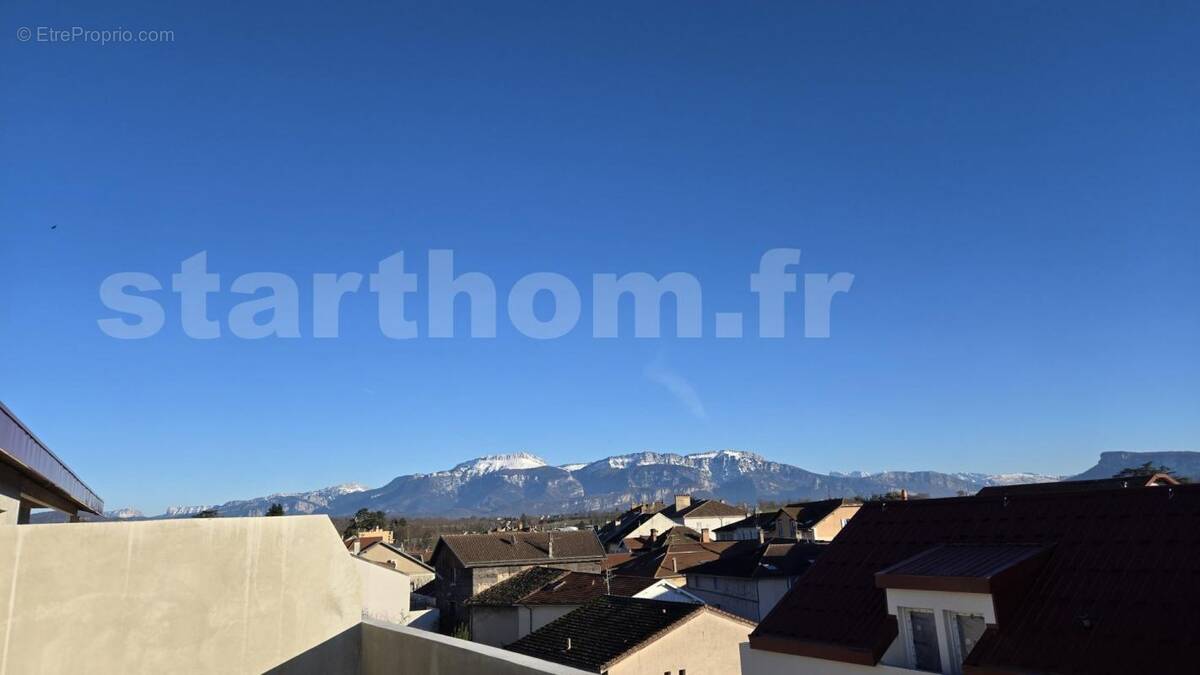 Appartement à RIVES