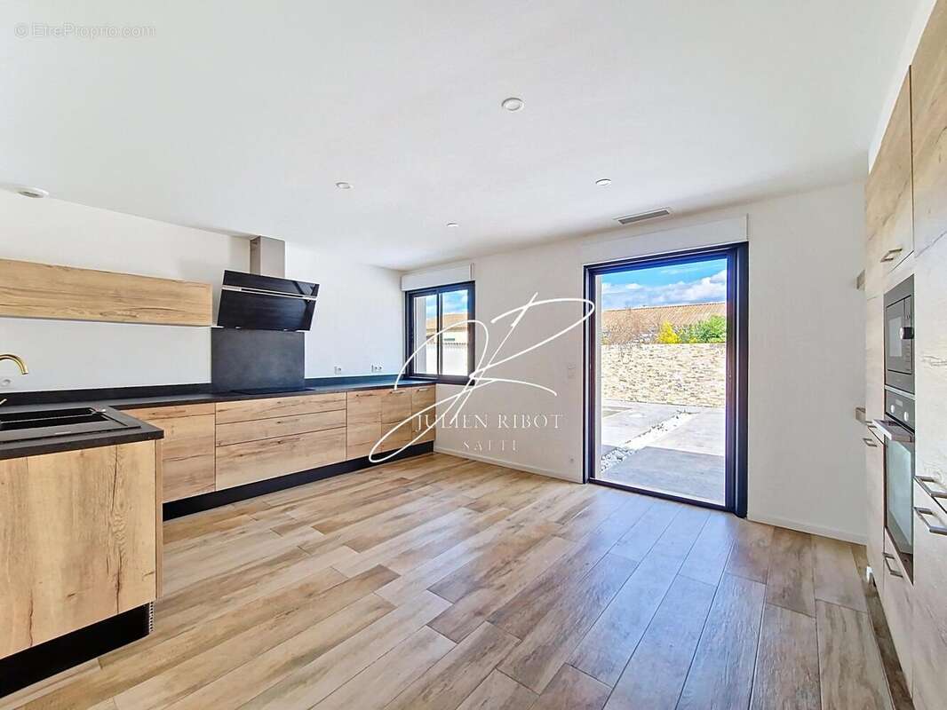Photo 5 - Maison à SAUVIAN