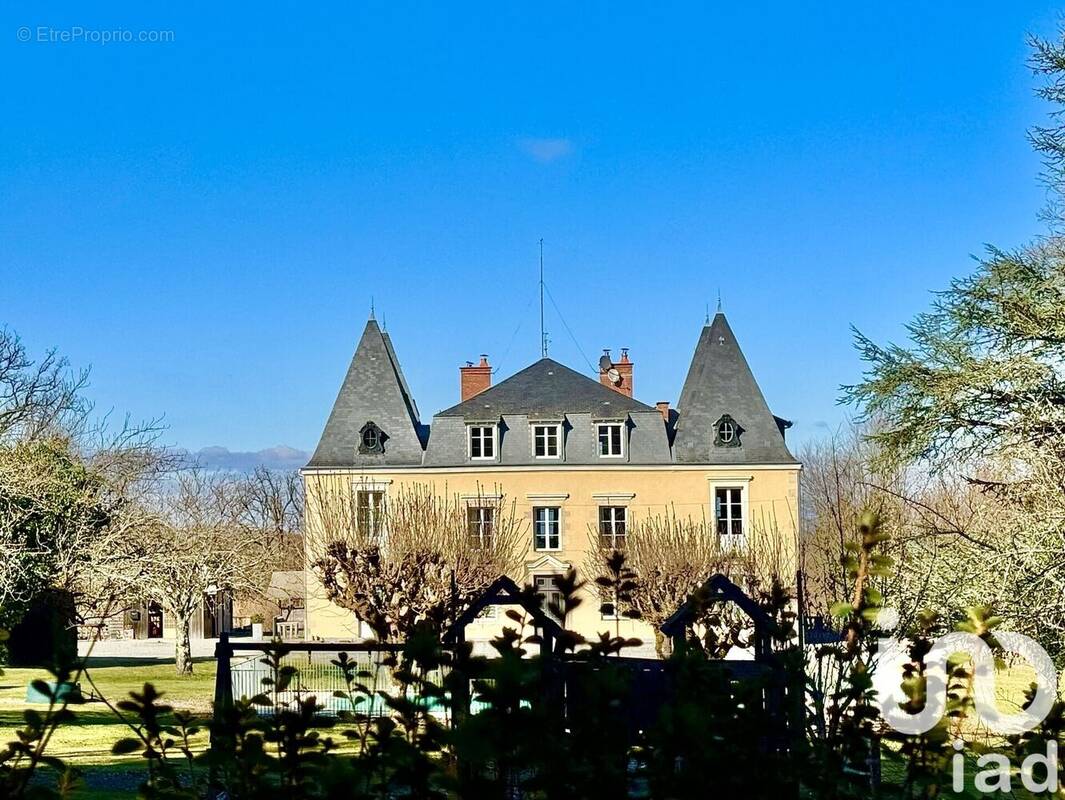 Photo 1 - Autre à CHATEAUNEUF-LA-FORET