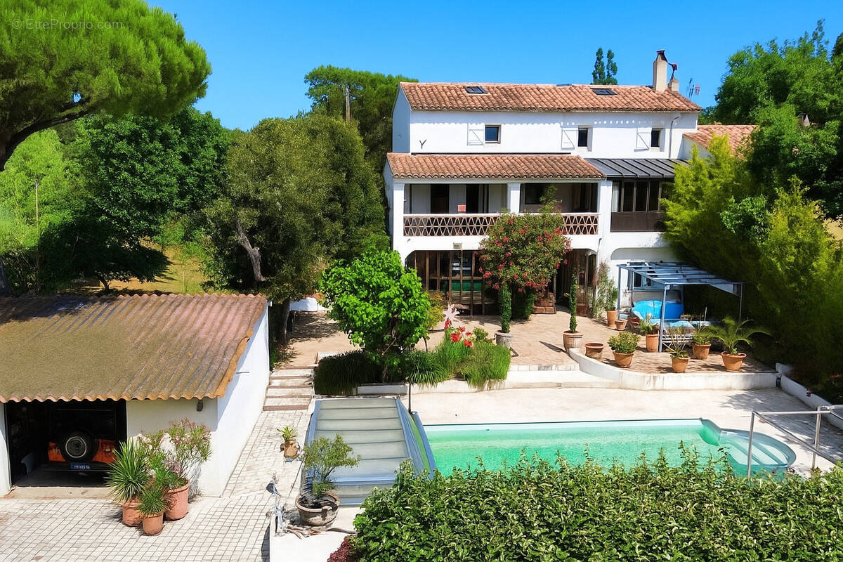 Maison à GRIMAUD