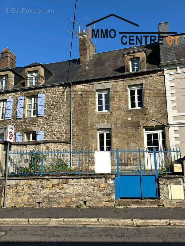 Maison à LA FERTE-MACE