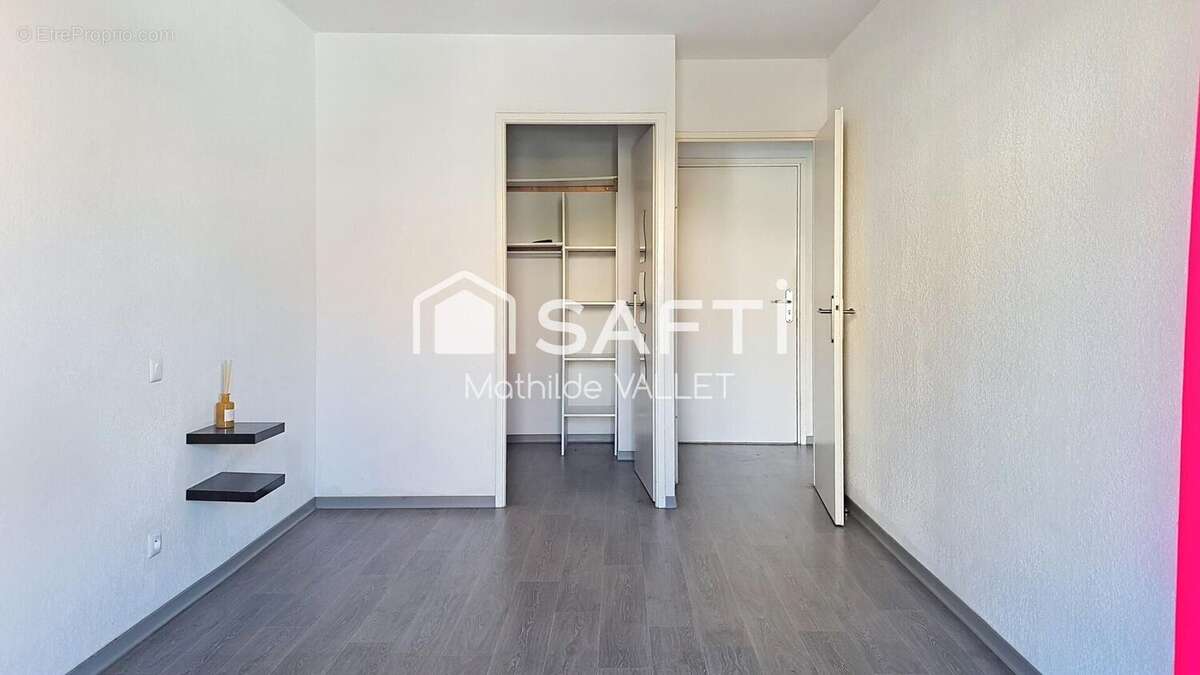 Photo 8 - Appartement à PUGET-SUR-ARGENS