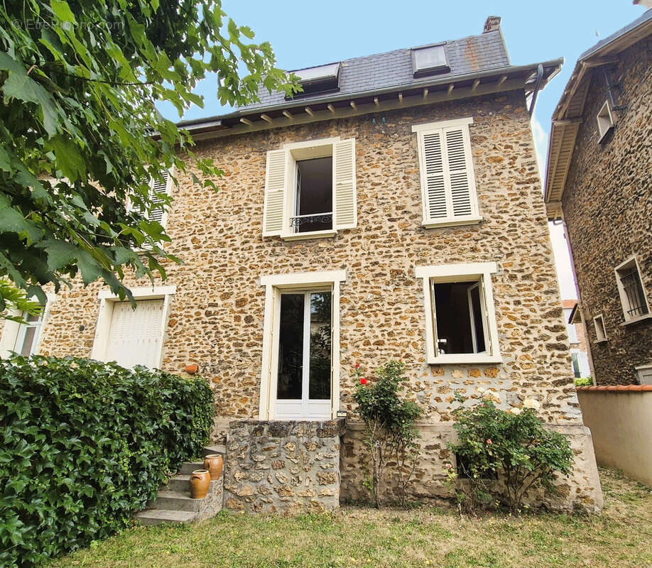 Maison à NOGENT-SUR-MARNE