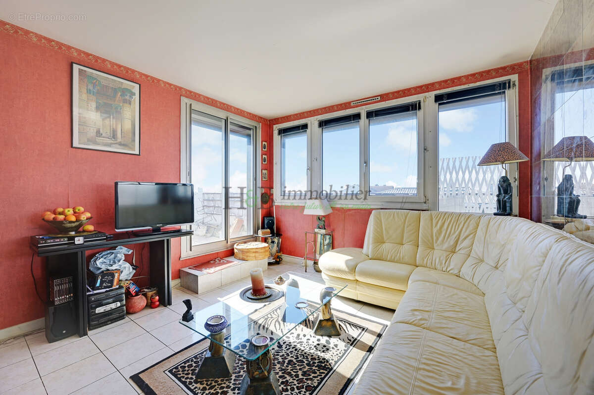Appartement à MAISONS-ALFORT
