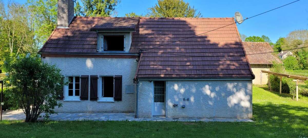 Maison à SAVIGNY-SUR-BRAYE